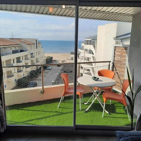 Residence Chateau Leenhardt - Appartement T2 Face A La Mer Le Grau-du-Roi Exterior foto