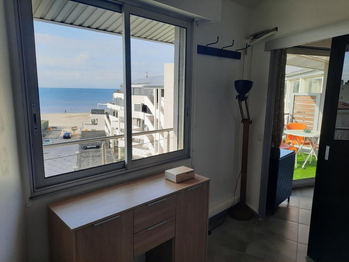 Residence Chateau Leenhardt - Appartement T2 Face A La Mer Le Grau-du-Roi Exterior foto